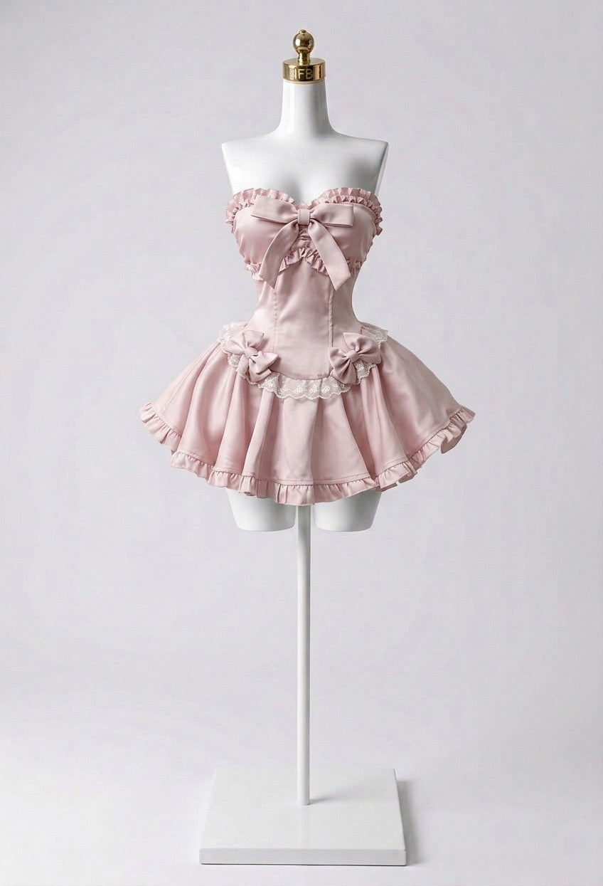 Vestido Escote Corazón, Moños y Olanes