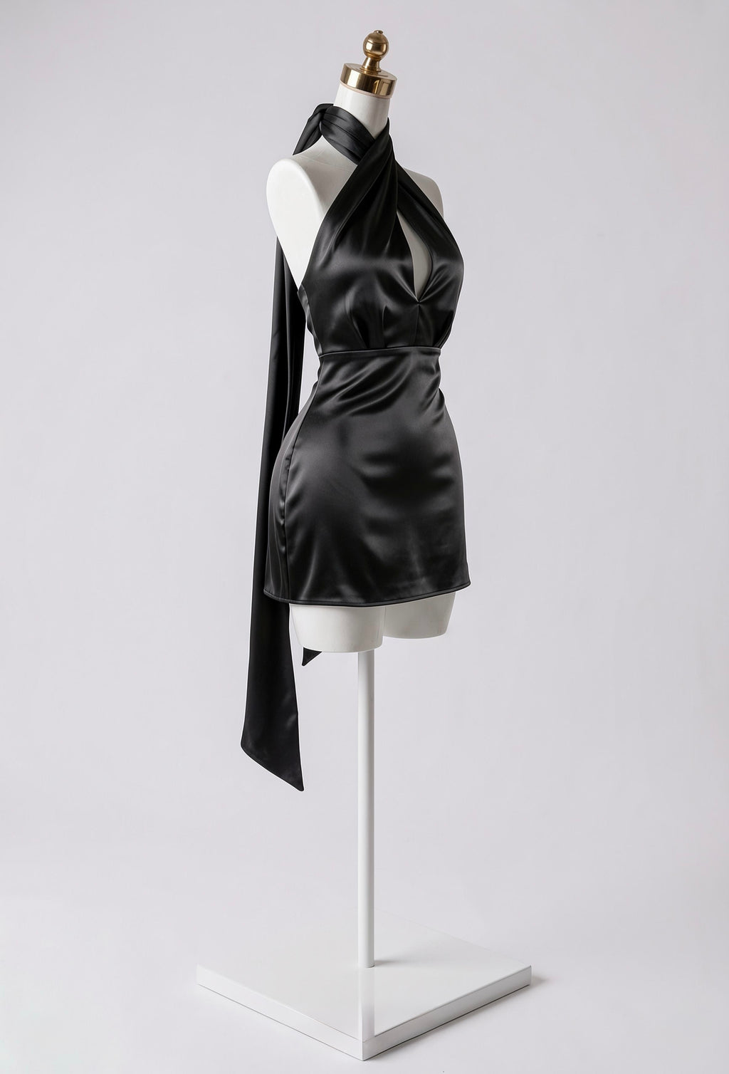 Vestido Satinado Escote V