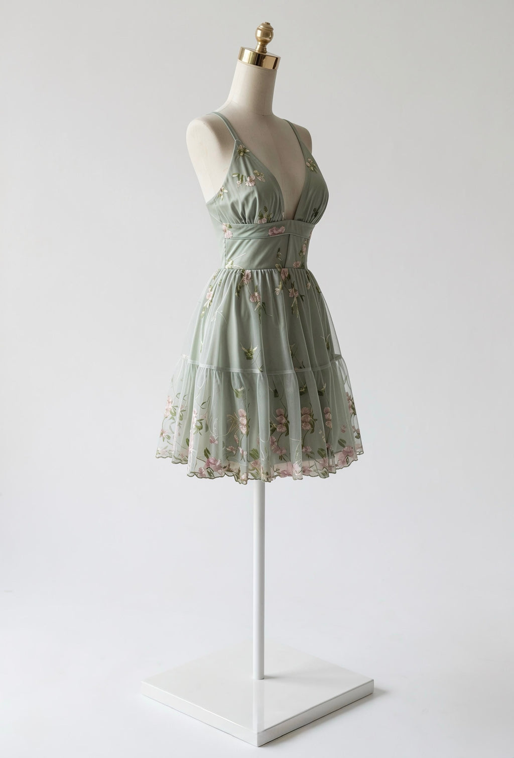 Vestido Floreado con Escote V