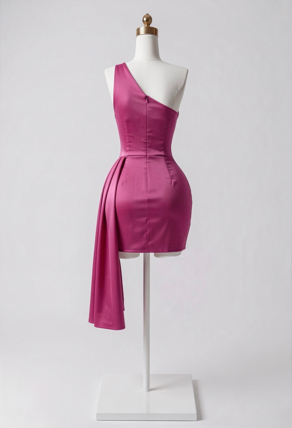 Vestido Satinado Asimétrico