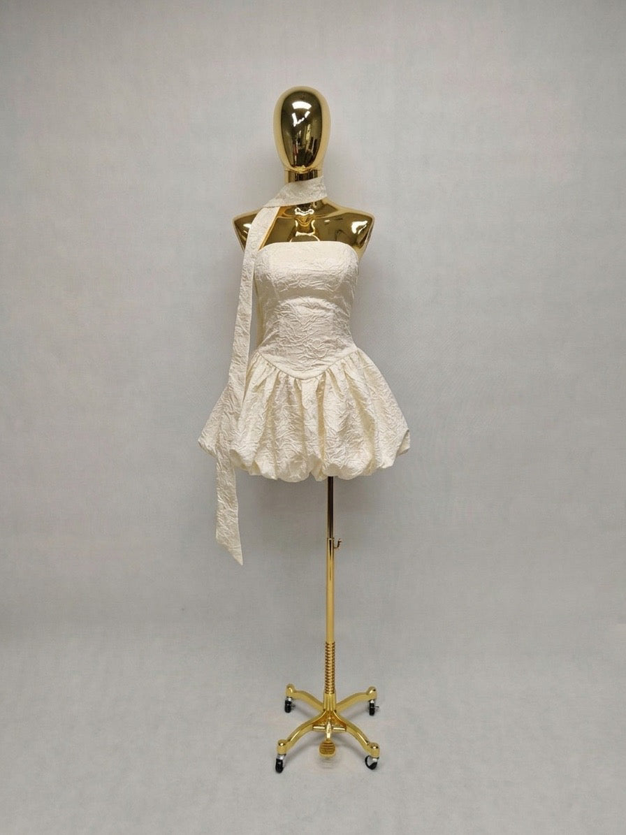 Vestido Aperlado, Falda Globo con Mascada