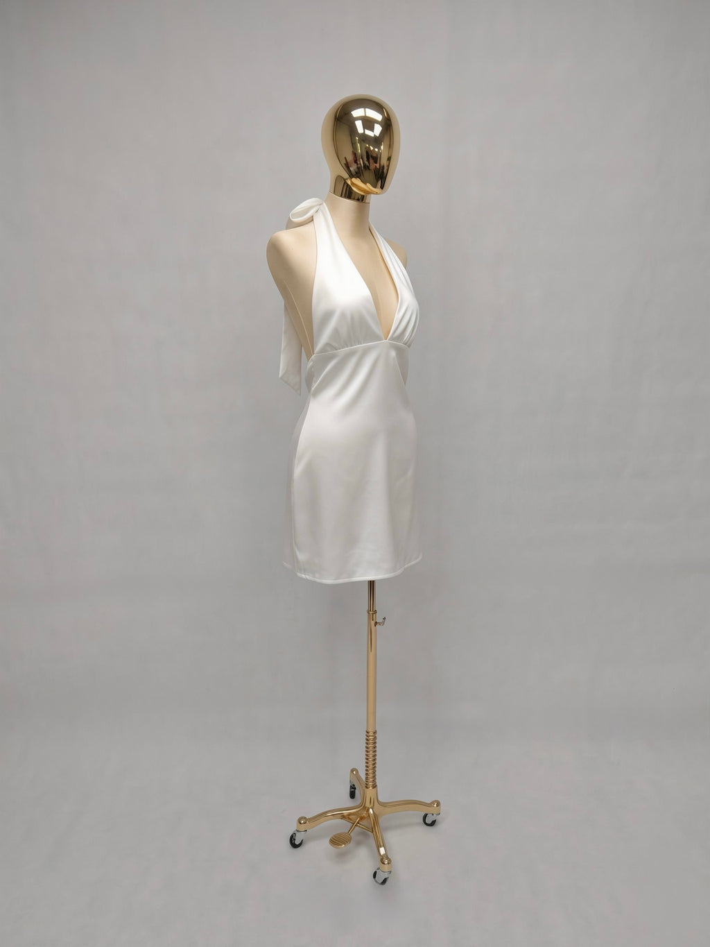 Vestido Satinado Escote V