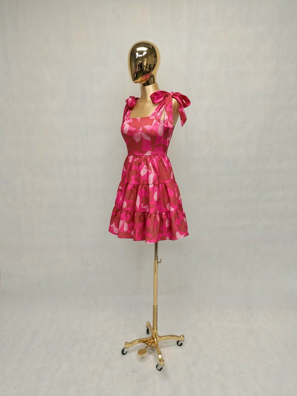 Vestido Floreado con Mangas Moño