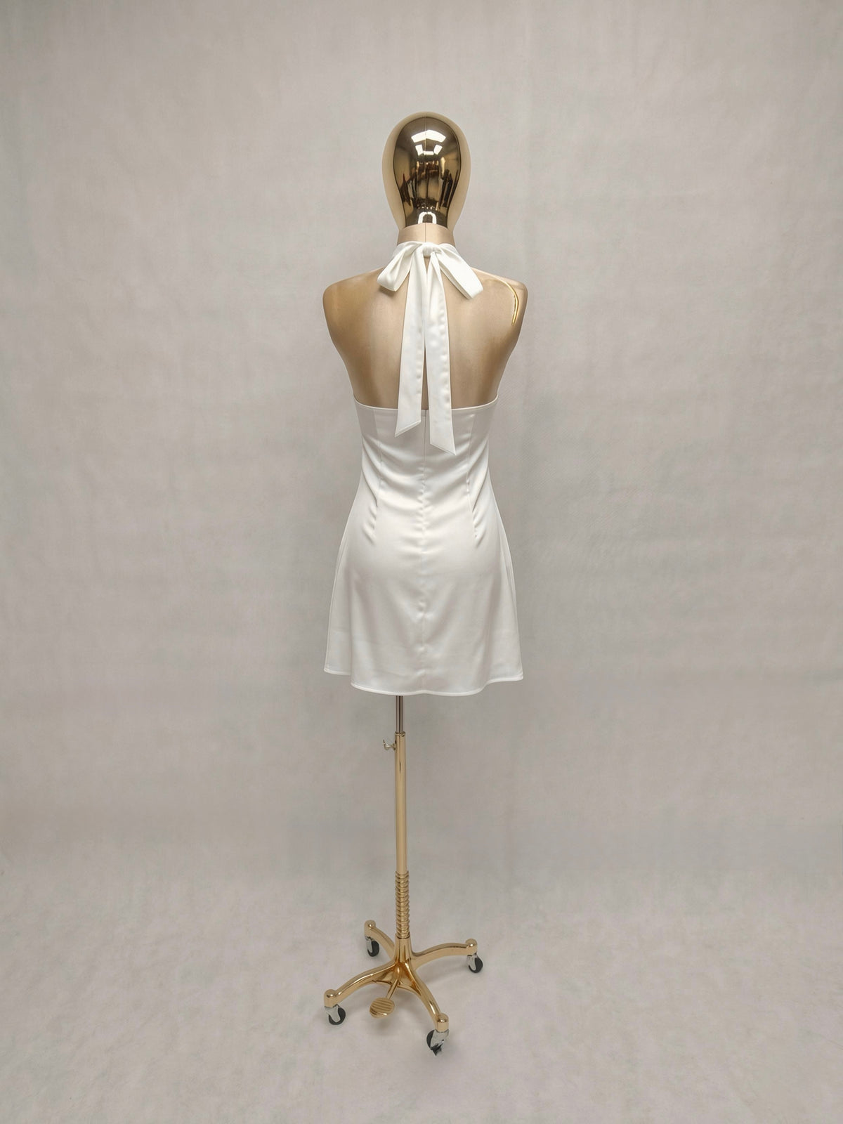 Vestido Satinado Escote V