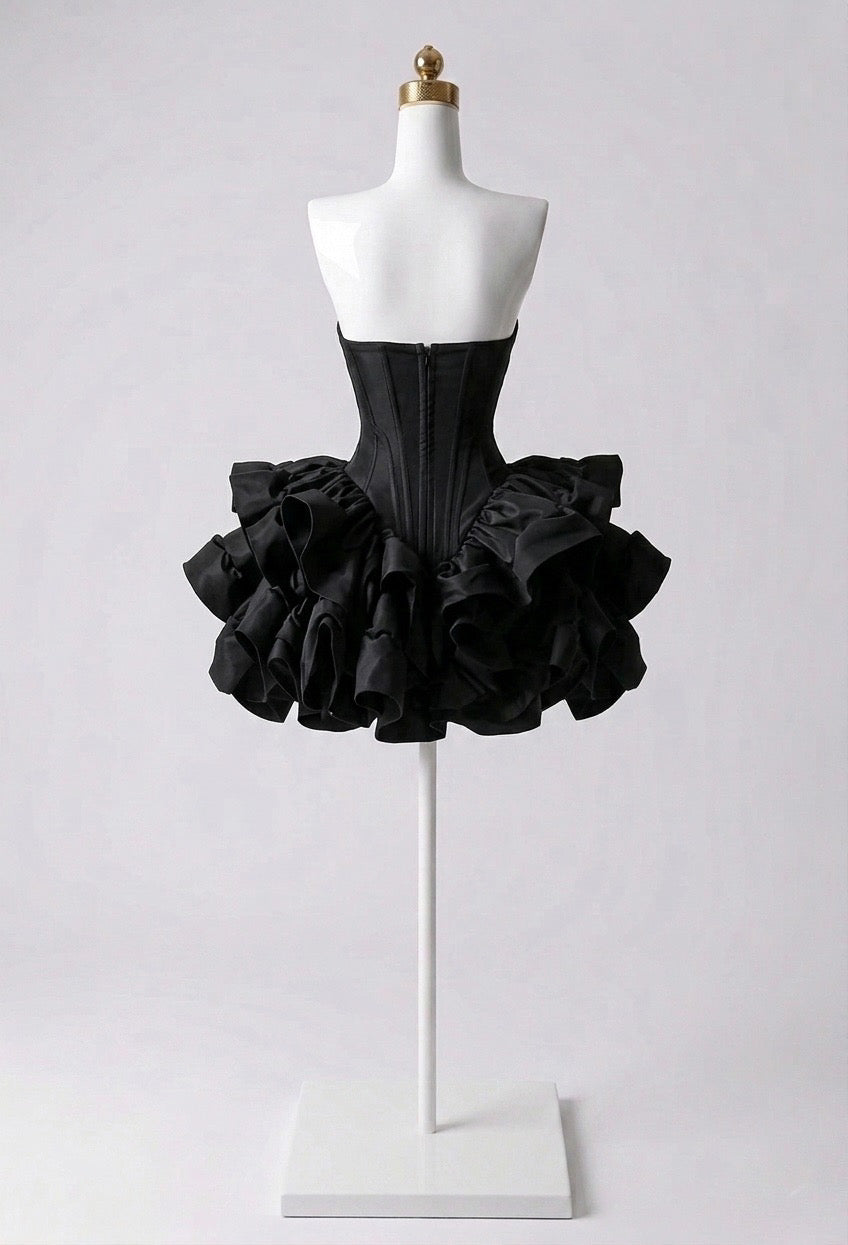 Vestido Corset Ajustado con Olanes