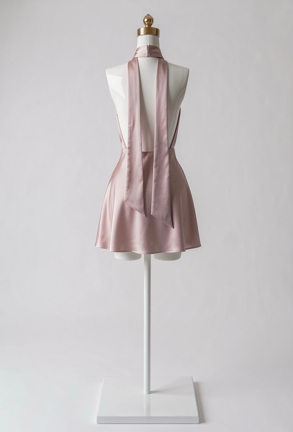 Vestido Satinado Escote V