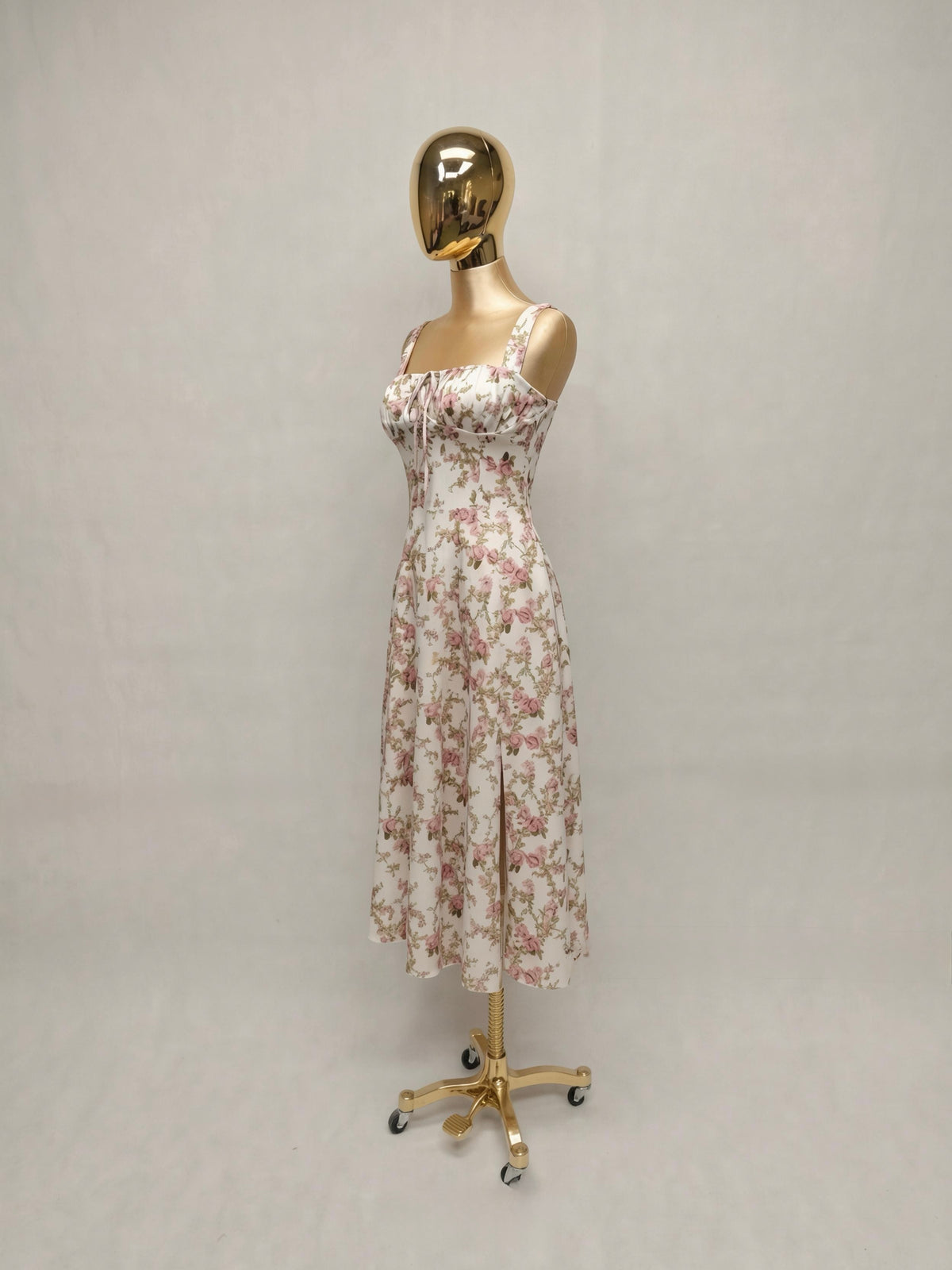 Vestido Maxi Floreado con Abertura en Pierna