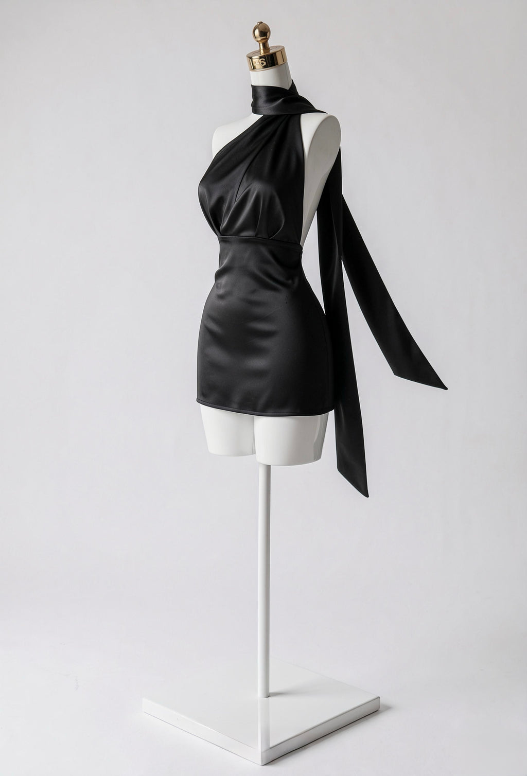 Vestido Satinado Escote V