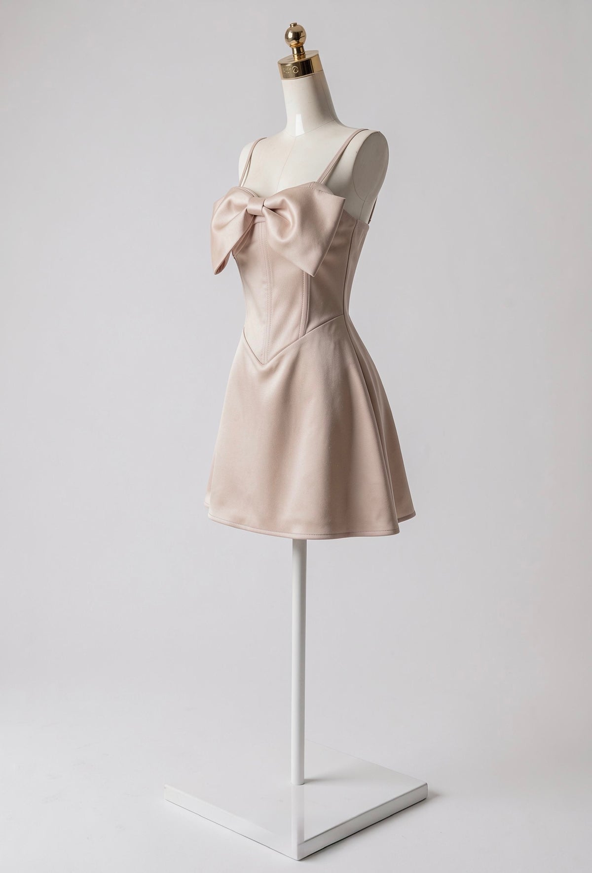 Vestido Satinado con Escote con Moño