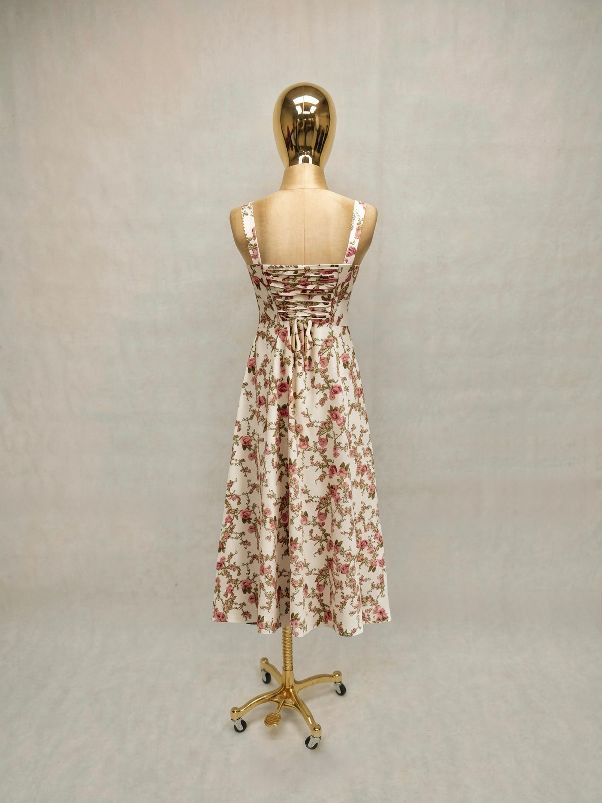Vestido Maxi Floreado con Abertura en Pierna