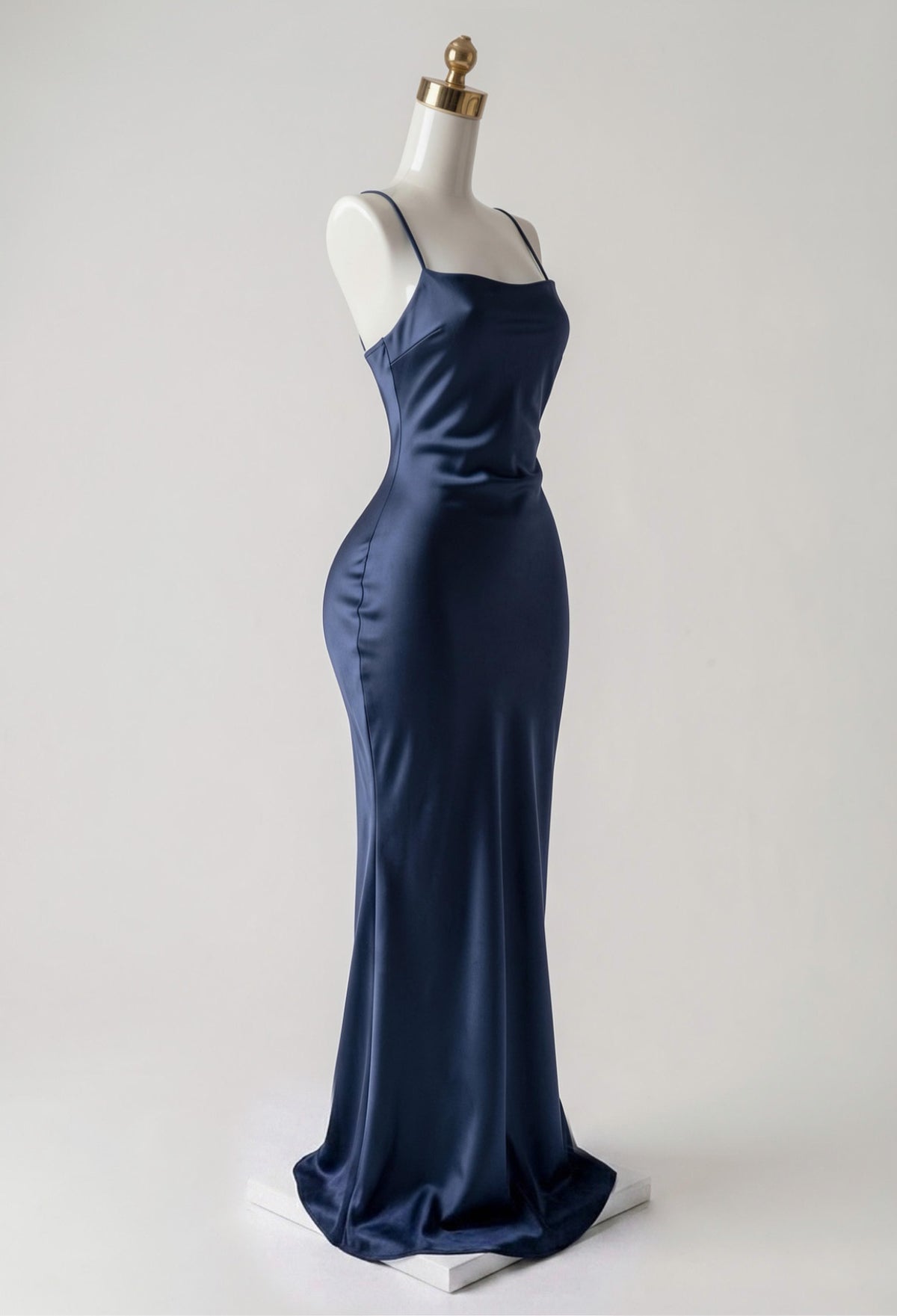 Vestido Maxi Satinado Espalda Descubierta