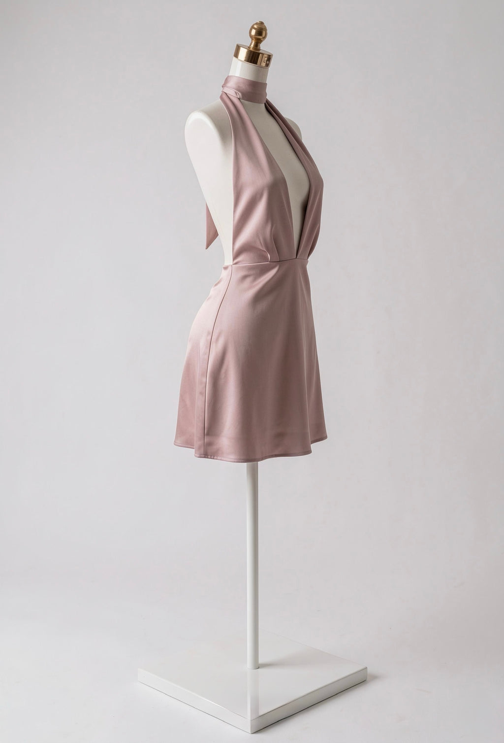 Vestido Satinado Escote V