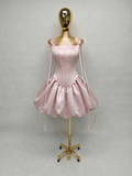 Vestido Satinado con Falda Tipo Globo